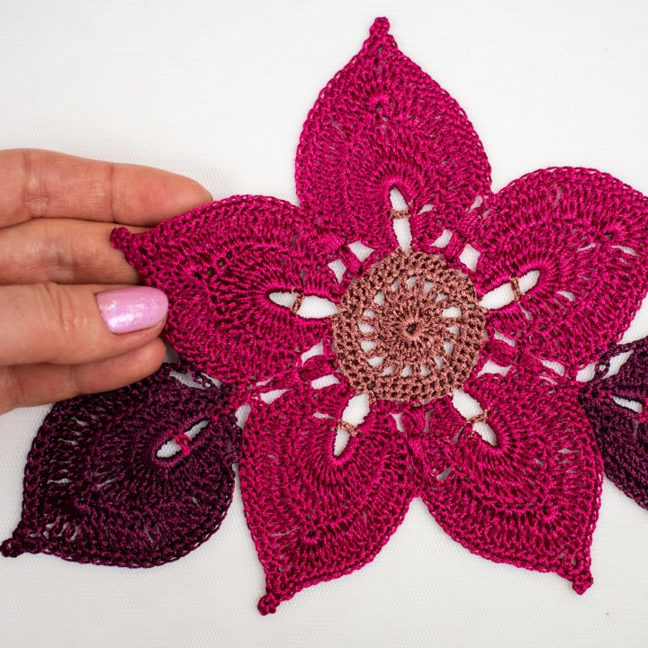 Flower Floria Crochet Pattern: Stunning 5-Petal Motif with Tutorial, Diagrams & Video Guide - Perfect for Elegant Designs!
